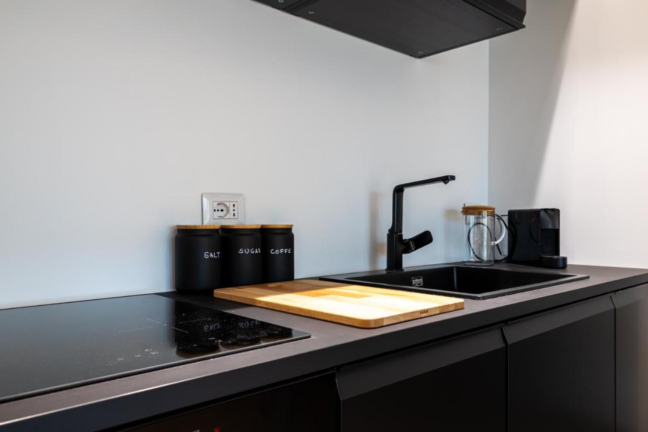 Suite Close To Vatican City - Ingresso Spa Rome Bagian luar foto