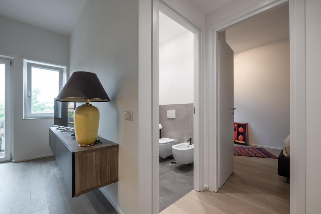 Suite Close To Vatican City - Ingresso Spa Rome Bagian luar foto
